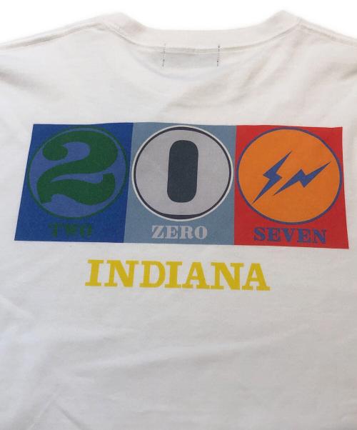 FRAGMENT DESIGN（フラグメントデザイン）FRAGMENT DESIGN (フラグメントデザイン) BE@RTEE (ベアブリック) Robert INDIANA (ロバート・インディアナ) プリントTシャツ ホワイト サイズ:XL 未使用品の古着・服飾アイテム