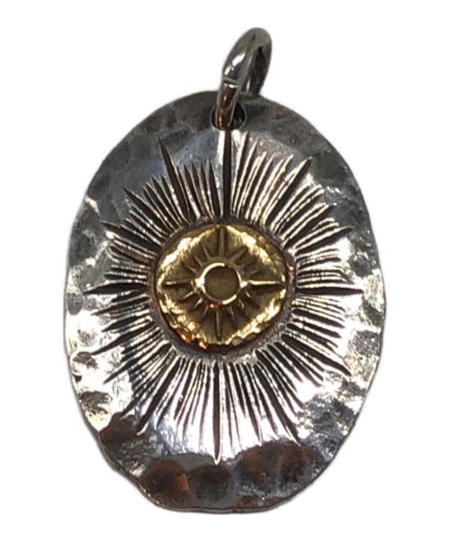 ARIZONA FREEDOM（アリゾナ フリーダム）ARIZONA FREEDOM (アリゾナ フリーダム) 太陽神ペンダントトップ シルバーの古着・服飾アイテム