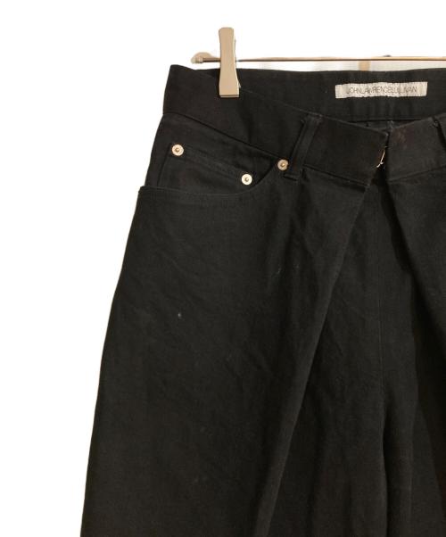 JOHN LAWRENCE SULLIVAN（ジョン ローレンス サリバン）JOHN LAWRENCE SULLIVAN (ジョン ローレンス サリバン) フロントタックワイドデニムパンツ ブラック サイズ:44の古着・服飾アイテム