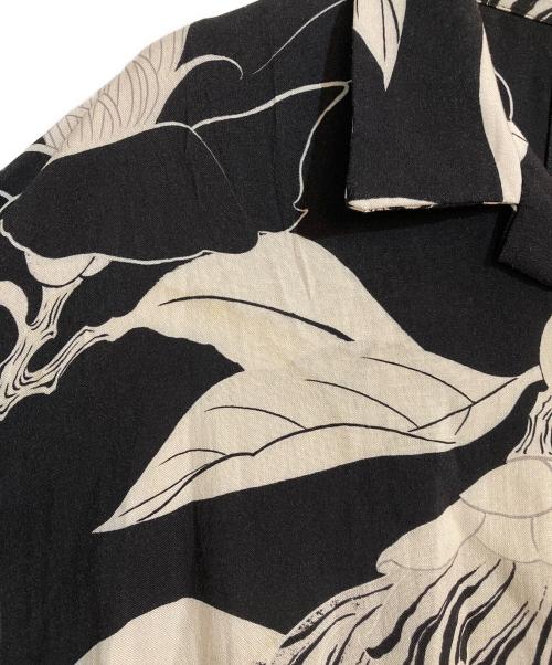 BUDSPOOL（バッズプール）BUDSPOOL (バッズプール) Gakkin (ガッキン) 廻り花HAWAIIAN SHIRT/ハワイアンシャツ ブラック サイズ:Lの古着・服飾アイテム