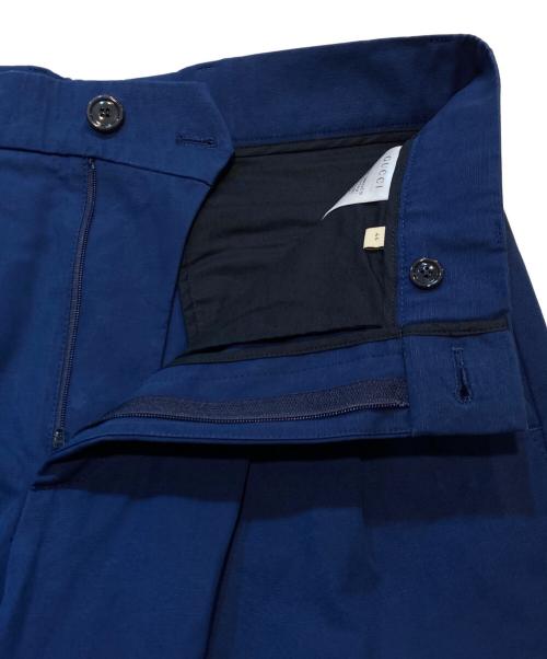 GUCCI（グッチ）GUCCI (グッチ) ピッグ刺繍リネン混パンツ ブルー サイズ:44の古着・服飾アイテム