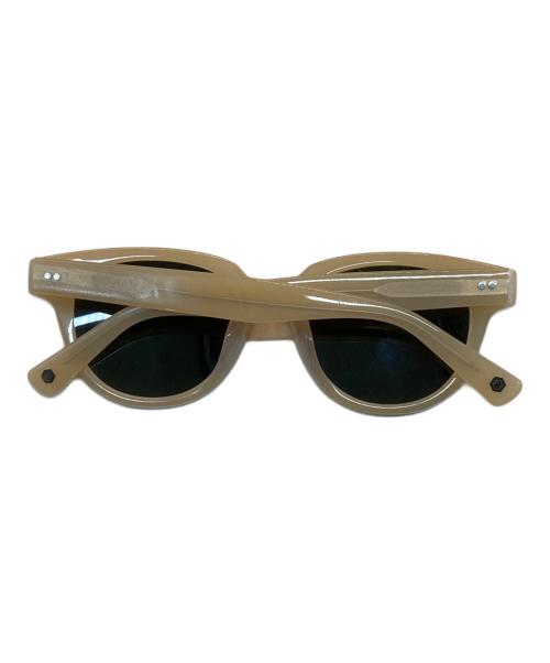 BLACK FLYS（ブラックフライズ）BLACK FLYS (ブラックフライズ) 偏光 サングラス ベージュ サイズ:49□21-145の古着・服飾アイテム
