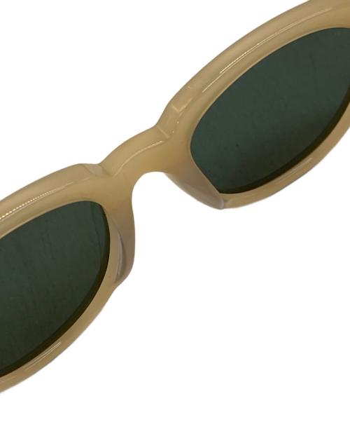 BLACK FLYS（ブラックフライズ）BLACK FLYS (ブラックフライズ) 偏光 サングラス ベージュ サイズ:49□21-145の古着・服飾アイテム