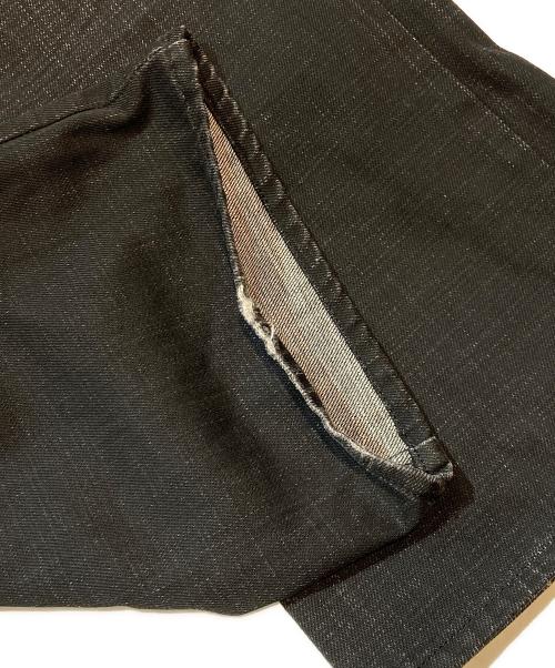 VERSACE JEANS COUTURE（ヴェルサーチ ジーンズクチュール）VERSACE JEANS COUTURE (ヴェルサーチ ジーンズクチュール) スタッズデニムパンツ ブラック サイズ:不明の古着・服飾アイテム