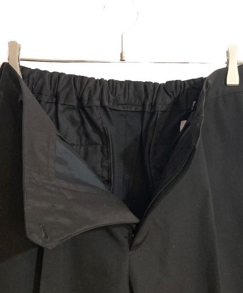 Graphpaper（グラフペーパー）Graphpaper (グラフペーパー) Scale Off Wool Tapered Trousers/スケールオフウールテーパードトラウザーズ ブラック サイズ:1の古着・服飾アイテム