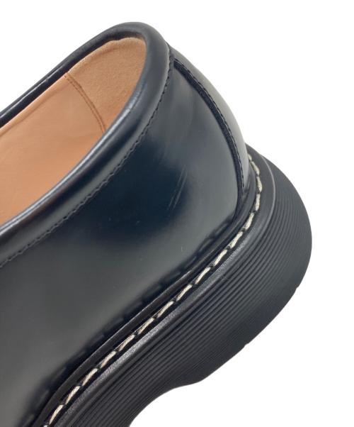 BOTTEGA VENETA（ボッテガベネタ）BOTTEGA VENETA (ボッテガベネタ) SWELL LOAFER/スウェル ローファー ブラック サイズ:43の古着・服飾アイテム