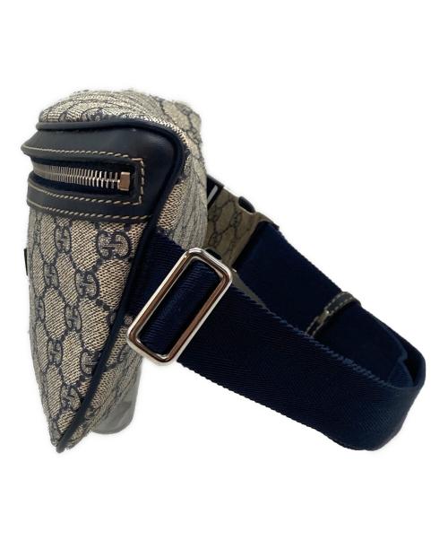 GUCCI（グッチ）GUCCI (グッチ) GGスプリームウエストバッグ アイボリーの古着・服飾アイテム