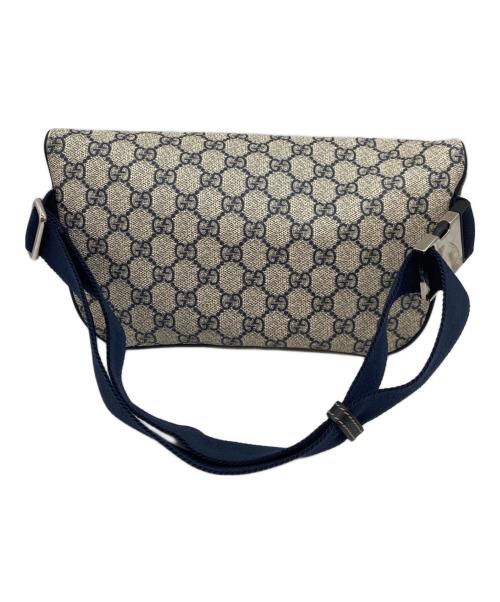 GUCCI（グッチ）GUCCI (グッチ) GGスプリームウエストバッグ アイボリーの古着・服飾アイテム
