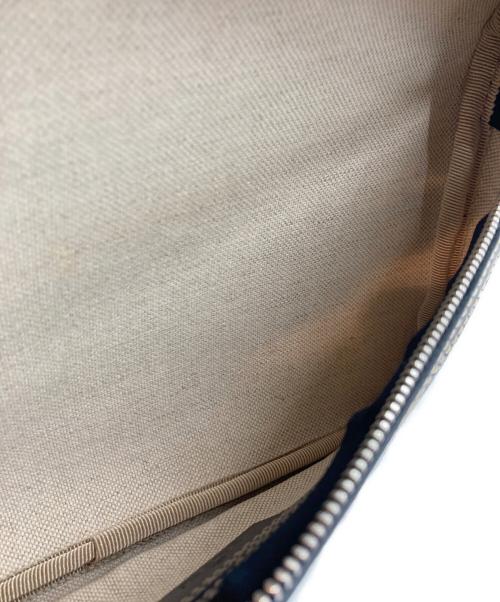 GUCCI（グッチ）GUCCI (グッチ) GGスプリームウエストバッグ アイボリーの古着・服飾アイテム