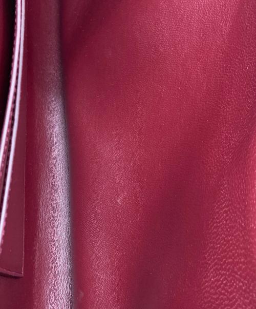 Ferragamo（フェラガモ）Ferragamo (フェラガモ) HUGソフトワンショルダーバッグ M ブラックの古着・服飾アイテム