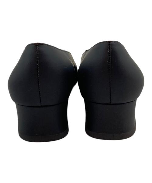 Salvatore Ferragamo（サルヴァトーレ フェラガモ）Salvatore Ferragamo (サルヴァトーレ フェラガモ) レザーパンプス ブラック サイズ:6 1/2の古着・服飾アイテム