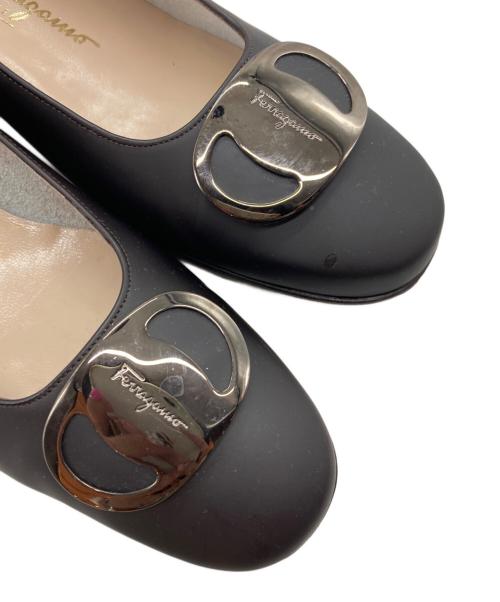 Salvatore Ferragamo（サルヴァトーレ フェラガモ）Salvatore Ferragamo (サルヴァトーレ フェラガモ) レザーパンプス ブラック サイズ:6 1/2の古着・服飾アイテム