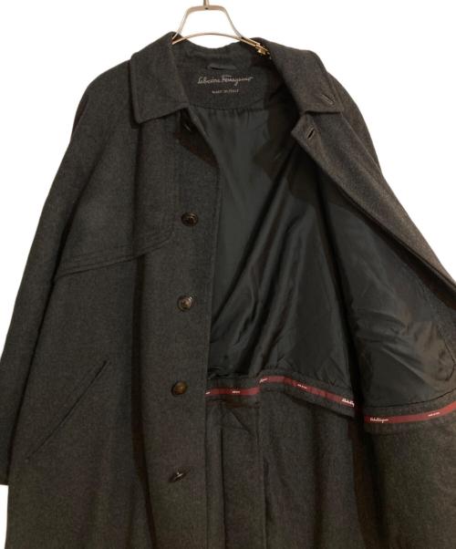 Salvatore Ferragamo（サルヴァトーレ フェラガモ）Salvatore Ferragamo (サルヴァトーレ フェラガモ) ガンパッチウールロングコート グレー サイズ:不明の古着・服飾アイテム