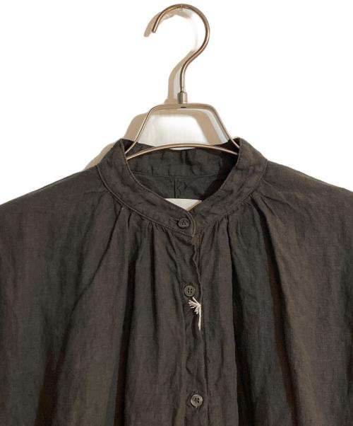 Honnete（オネット）Honnete (オネット) ハーフスリーブノーカラーワンピース オリーブ サイズ:不明 未使用品の古着・服飾アイテム