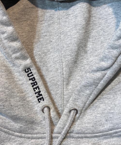 Champion（チャンピオン）Champion (チャンピオン) Supreme (シュプリーム) STACKED C HOODED SWEATSHIRT/スタックドシーフーディースウェットシャツ グレー サイズ:Sの古着・服飾アイテム