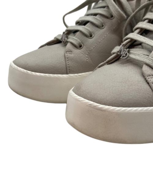 J&M DAVIDSON（ジェイ＆エム デヴィッドソン）J&M DAVIDSON (ジェイ＆エム デヴィッドソン) レザーローカットスニーカー グレー サイズ:22.5cmの古着・服飾アイテム