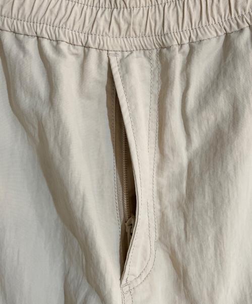 DAIWA PIER39（ダイワ ピア39）DAIWA PIER39 (ダイワ ピア39) TECH PERFECT FISHING SHORTS／テックパーフェクトフィッシングショーツ  アイボリー サイズ:Mの古着・服飾アイテム