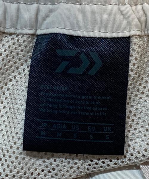 DAIWA PIER39（ダイワ ピア39）DAIWA PIER39 (ダイワ ピア39) TECH PERFECT FISHING SHORTS／テックパーフェクトフィッシングショーツ  アイボリー サイズ:Mの古着・服飾アイテム