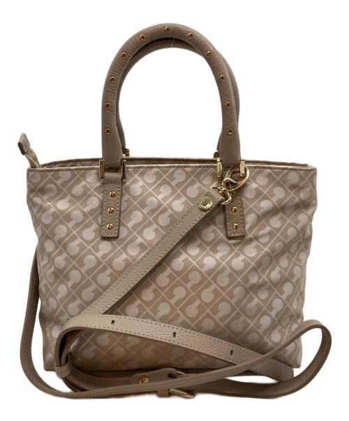 GHERARDINI（ゲラルディーニ）GHERARDINI (ゲラルディーニ) スタッズハンドルソフト2wayハンドバッグ ベージュの古着・服飾アイテム