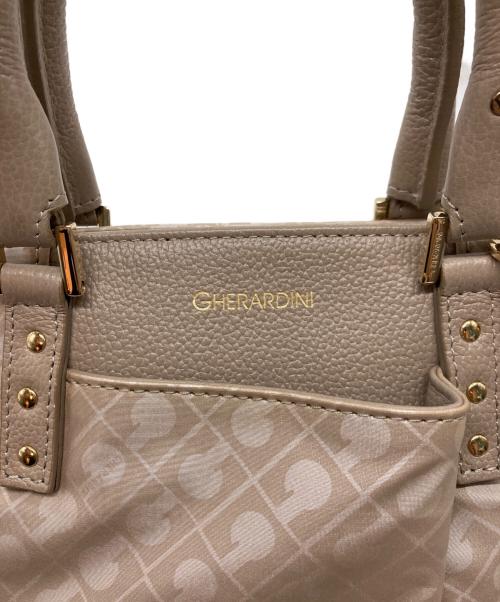 GHERARDINI（ゲラルディーニ）GHERARDINI (ゲラルディーニ) スタッズハンドルソフト2wayハンドバッグ ベージュの古着・服飾アイテム