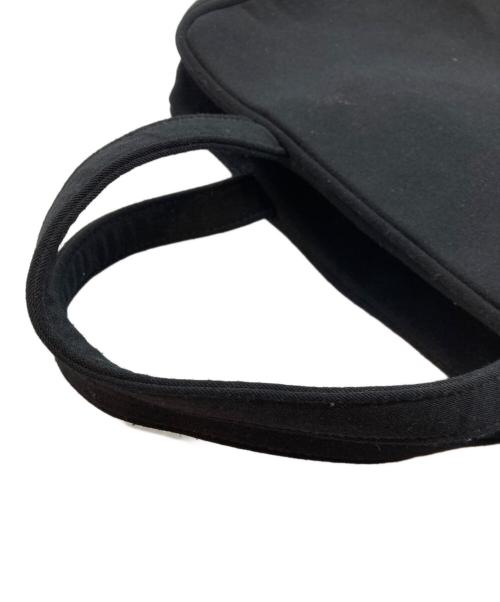 MIU MIU（ミュウミュウ）MIU MIU (ミュウミュウ) キャンバスハンドバッグ ブラックの古着・服飾アイテム