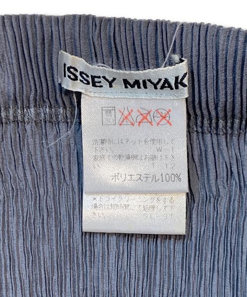 ISSEY MIYAKE（イッセイミヤケ）ISSEY MIYAKE (イッセイミヤケ) プリーツタイトスカート グリーン サイズ:Mの古着・服飾アイテム