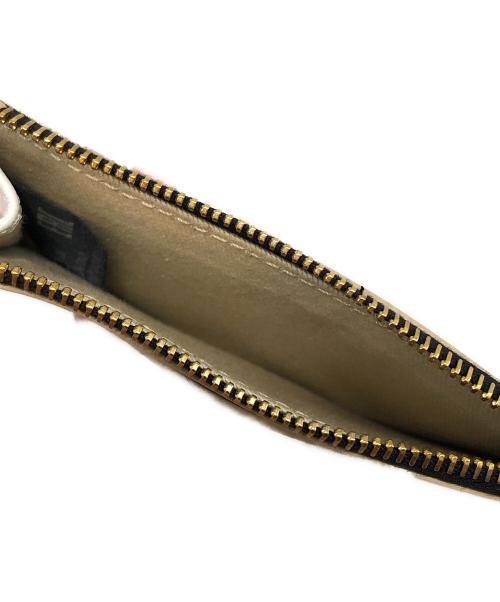 MARNI（マルニ）MARNI (マルニ) カードケース ホワイトの古着・服飾アイテム