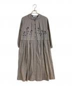 Jocomomolaホコモモラ）の古着「千鳥チェック フラワー刺繍シャツワンピース」｜グレー
