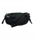 GANNIガニー）の古着「Quilted Recycled Tech Small Duffle Bag」｜ブラック