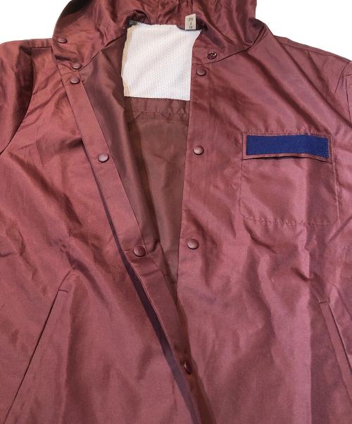 MIU MIU（ミュウミュウ）MIU MIU (ミュウミュウ) アーカイブフーデットナイロンコーチジャケット ボルドー サイズ:Mの古着・服飾アイテム
