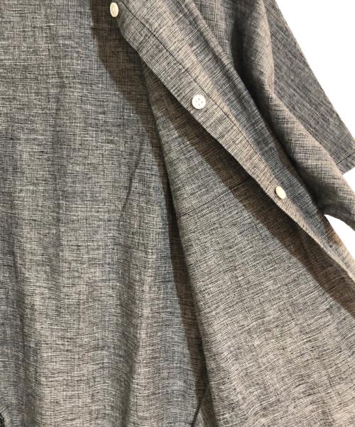 MOTHERHOUSE（マザーハウス）MOTHERHOUSE (マザーハウス) バンドカラーワンピース グレー サイズ:Mの古着・服飾アイテム