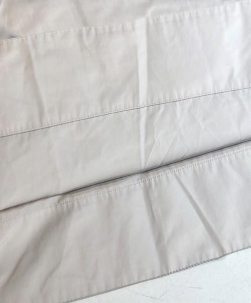 23区（ニジュウサンク）23区 (ニジュウサンク) ハイカウントライトタフタ ドッキング ワンピース ベージュ サイズ:44の古着・服飾アイテム