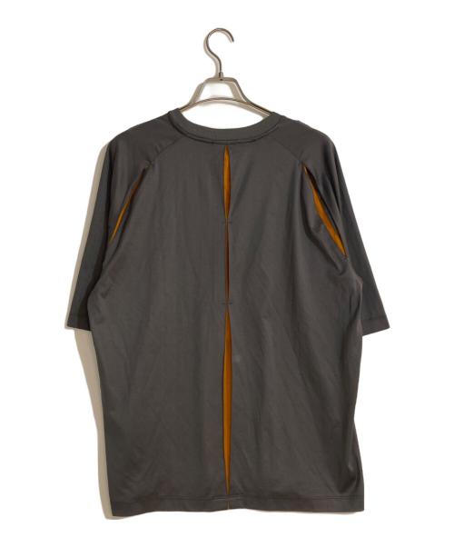 J.L - A.L/（ジェイラル）J.L - A.L/ (ジェイラル) BELLOW T-SHIRT グレー サイズ:XL 未使用品の古着・服飾アイテム