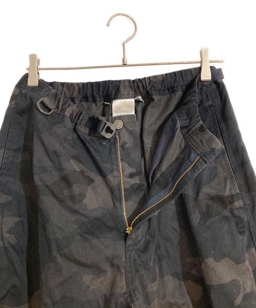 GRAMICCI（グラミチ）GRAMICCI (グラミチ) BEAMS (ビームス) 別注カモ柄パンツ ブラック サイズ:Ｌの古着・服飾アイテム