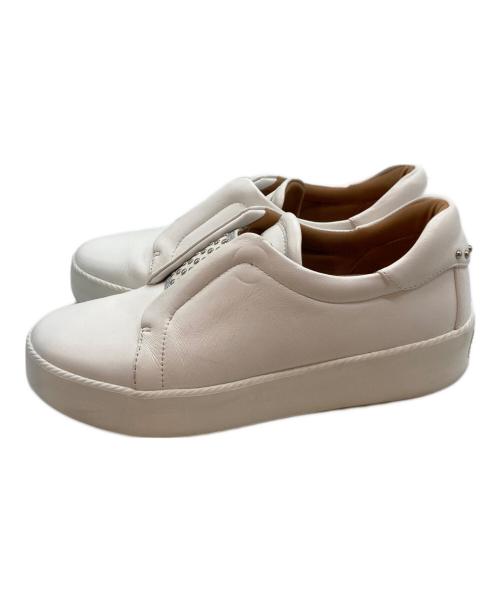 J&M DAVIDSON（ジェイ＆エム デヴィッドソン）J&M DAVIDSON (ジェイ＆エム デヴィッドソン) スタッズスリッポン ホワイト サイズ:22.5の古着・服飾アイテム