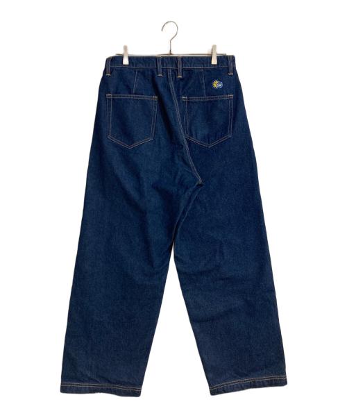 HUF（ハフ）HUF (ハフ) 刺繍ロゴワイドデニムパンツ/シシュウロゴワイドデニムパンツ インディゴ サイズ:32の古着・服飾アイテム