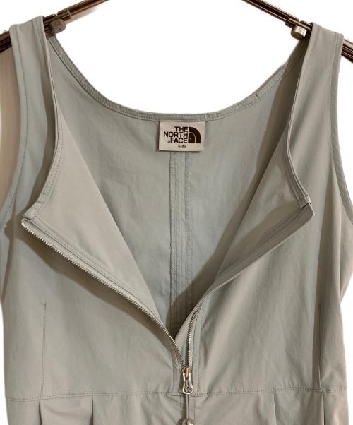 THE NORTH FACE WHITE LABEL（ザノースフェイスホワイトレーベル）THE NORTH FACE WHITE LABEL (ザノースフェイスホワイトレーベル) ICE RUN ONEPIECE/アイスランワンピース スカイブルー サイズ:Sの古着・服飾アイテム