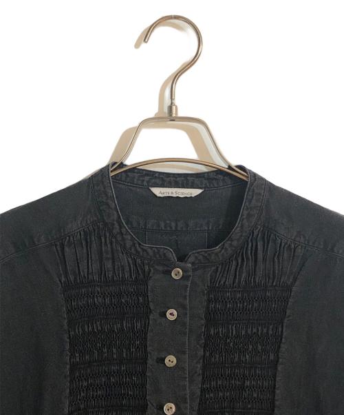 ARTS&SCIENCE（アーツアンドサイエンス）ARTS&SCIENCE (アーツアンドサイエンス) front smocking dress/フロントスモーキングドレス グレー サイズ:1の古着・服飾アイテム
