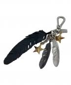 COACHコーチ）の古着「フェザーチャーム」｜ブラック