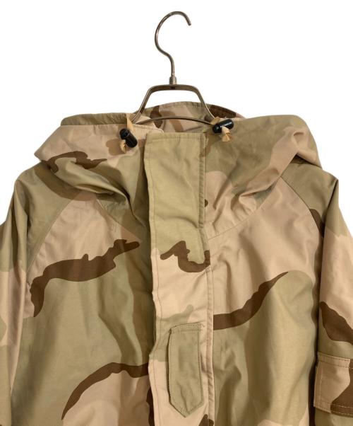US ARMY（ユーエスアーミー）US ARMY (ユーエスアーミー) ECWCS デザートカモゴアテックスパーカー ベージュ サイズ:L-Rの古着・服飾アイテム