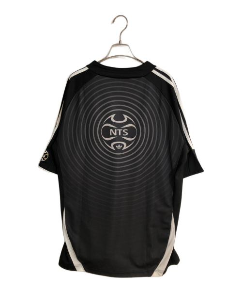 adidas（アディダス）adidas (アディダス) NTS Radio (NTSラジオ) TG Jersey ブラック サイズ:Ｌの古着・服飾アイテム