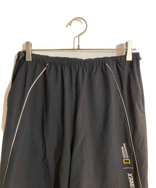 adidas（アディダス）adidas (アディダス) ナショナル ジオグラフィック AEROREADY ウーブンパンツ ブラック サイズ:Mの古着・服飾アイテム
