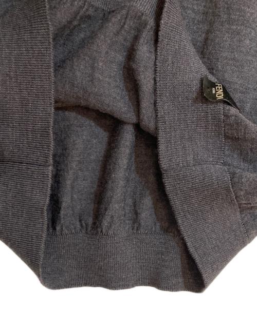 FENDI（フェンディ）FENDI (フェンディ) LOVEクルーネックニット グレー サイズ:44の古着・服飾アイテム