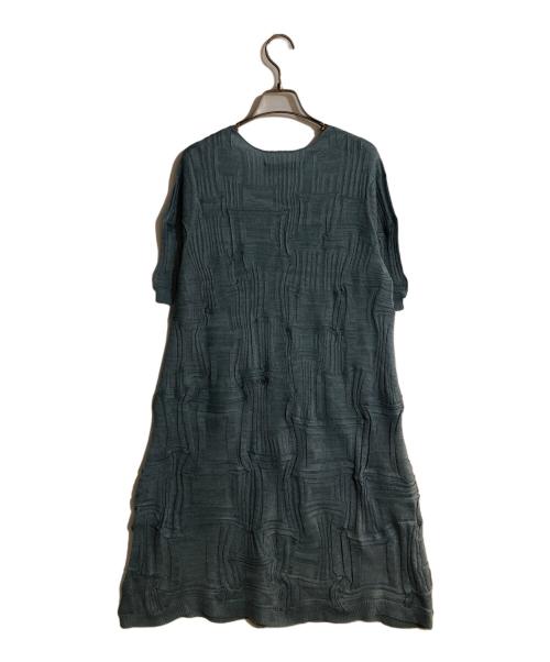 M.&KYOKO（エムアンドキョウコ）M.&KYOKO (エムアンドキョウコ) シワ加工ニットワンピース ブルー サイズ:FREEの古着・服飾アイテム