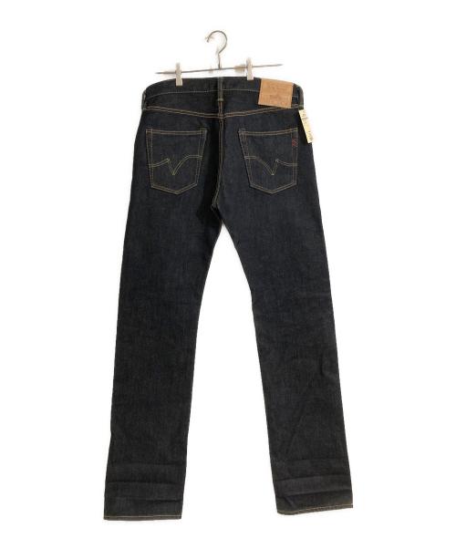 IRON HEART（アイアンハート）IRON HEART (アイアンハート) 21ozセルビッチデニム スリムストレート インディゴ サイズ:Ｗ36×Ｌ36 未使用品の古着・服飾アイテム