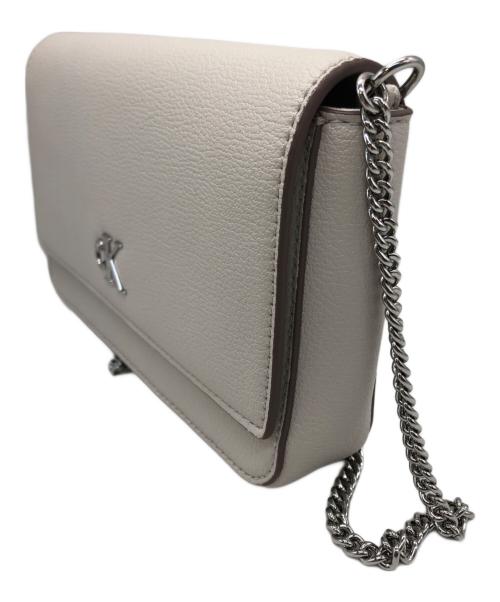 Calvin Klein（カルバンクライン）Calvin Klein (カルバンクライン) ミニマルモノグラム チェーンバッグ ホワイトの古着・服飾アイテム