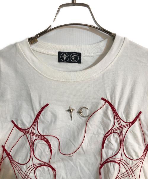 THUG CLUB（サグ クラブ）THUG CLUB (サグ クラブ) TRIBAL TREE SLEEVE TEE ホワイト サイズ:１の古着・服飾アイテム