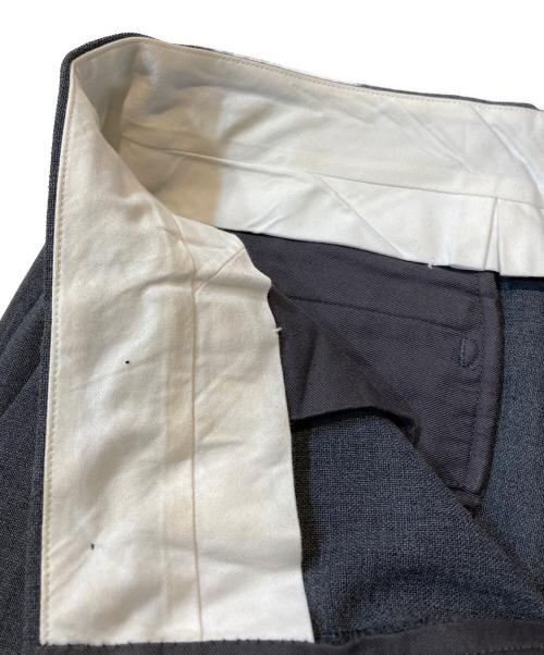 YLEVE（イレーヴ）YLEVE (イレーヴ) HIGH TWIST SUMMER WOOL OXFORD TR グレー サイズ:４の古着・服飾アイテム