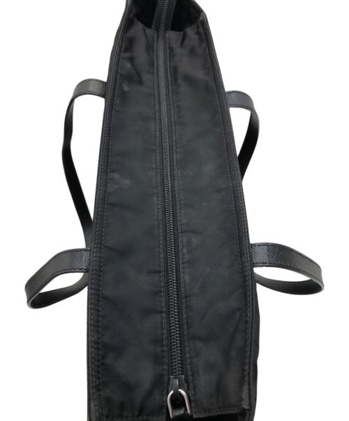 PRADA（プラダ）PRADA (プラダ) ナイロントートバッグ ブラックの古着・服飾アイテム