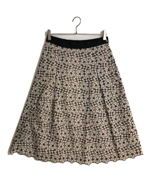 TO BE CHIC（トゥービーシック）TO BE CHIC (トゥービーシック) フラワーボーラースカート ベージュ サイズ:44の古着・服飾アイテム